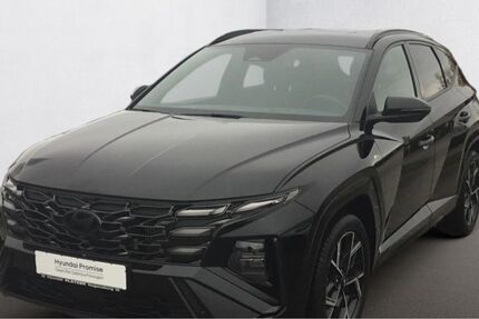 Hyundai TUCSON 11.296 km 37.980 &euro; Regensburg 93055