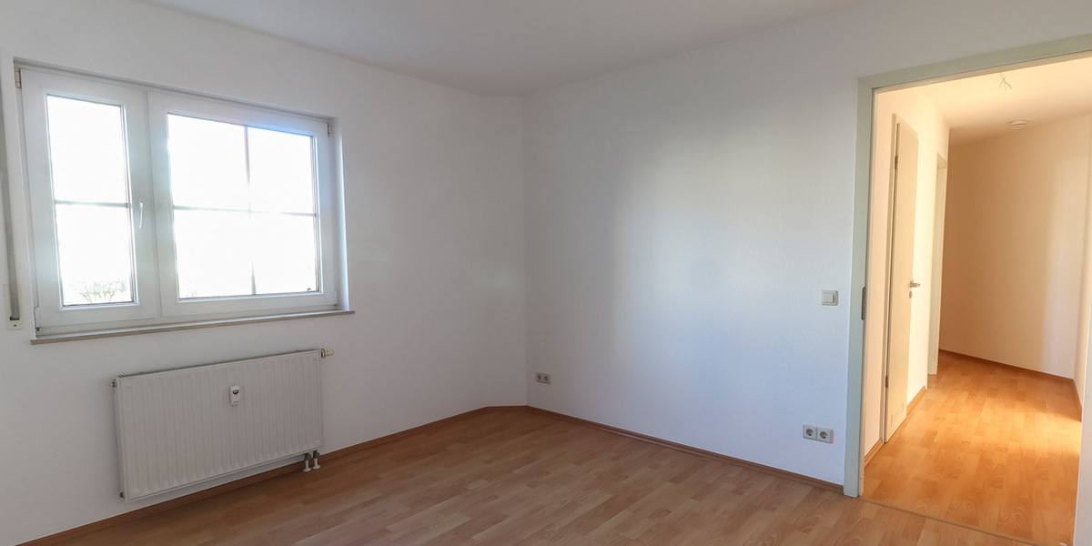 AB 01.07.2026 + MARKKLEEBERG + 2 RAUM WOHNUNG + TERRASSE - Erdgeschoßwohnung Markkleeberg Großstädteln | Angebot:26441971