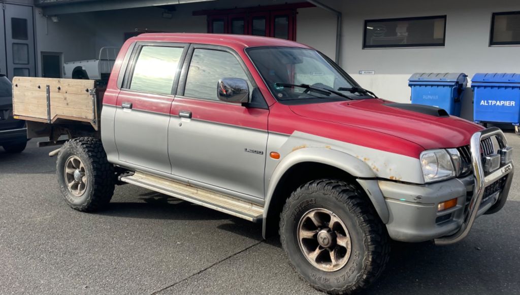 Mitsubishi L200 190.000 km 5.000 &euro; Nürnberg 90475