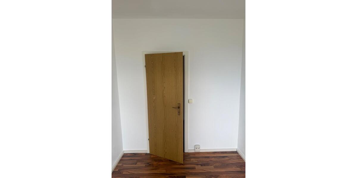 Etagenwohnung Jena Burgau - 3 Zimmer, 70 m&sup2;, 209.000&euro; | Angebot:26986558