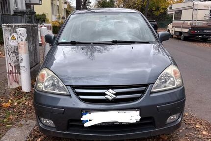 Suzuki Liana 188.000 km 1.700 € Berlin 13125