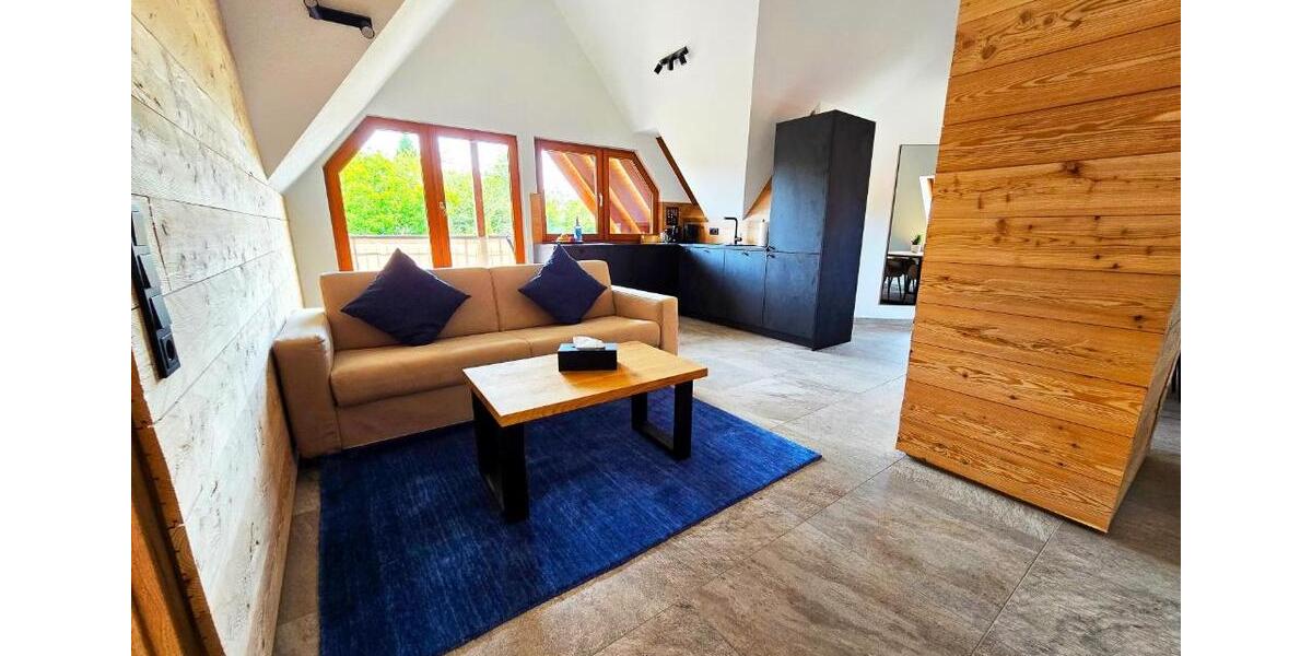 Dachgeschoßwohnung Meersburg - 2 Zimmer, 52 m&sup2;, 359.000&euro; | Angebot:26764455