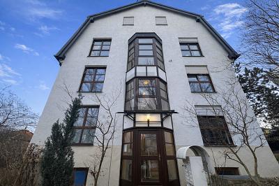 ERBPACHT BIS 2087: ZENTRAL MIT TERRASSE IN SEENÄHE - Etagenwohnung Starnberg | Angebot:26570913