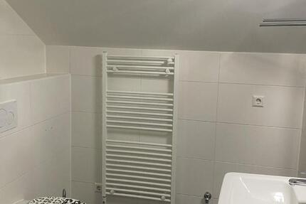 Wohnung Mehrstetten - 1 Zimmer, 38 m&sup2;, 300&euro; | Angebot:25328144