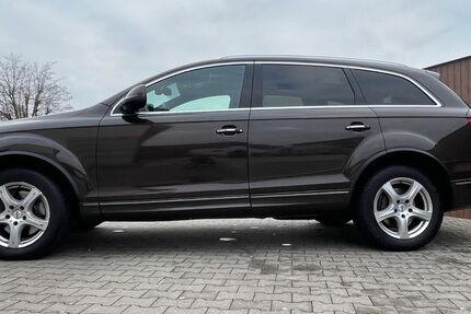 Audi Q7 235.000 km 9.989 € Nürnberg 90441