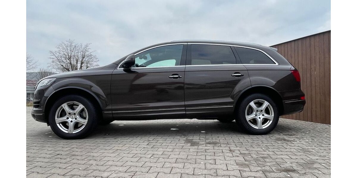 Audi Q7 235.000 km 9.989 € Nürnberg 90441