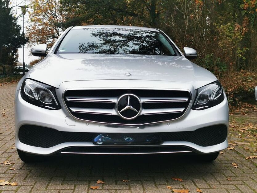 E 220
