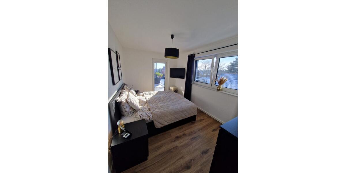 Emsbüren: Schöne helle Penthauswohnung 3 zimmer