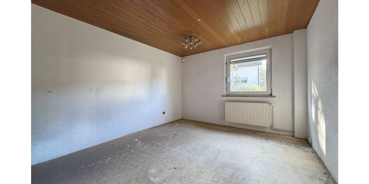 Etagenwohnung Rödental / Einberg Einberg - 5 Zimmer, 106 m&sup2;, 159.000&euro; | Angebot:26187871