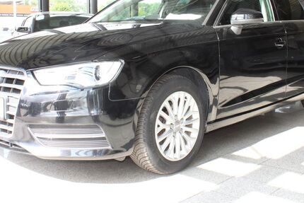 Audi A3 150.000 km 9.970 &euro; Braunschweig 38112