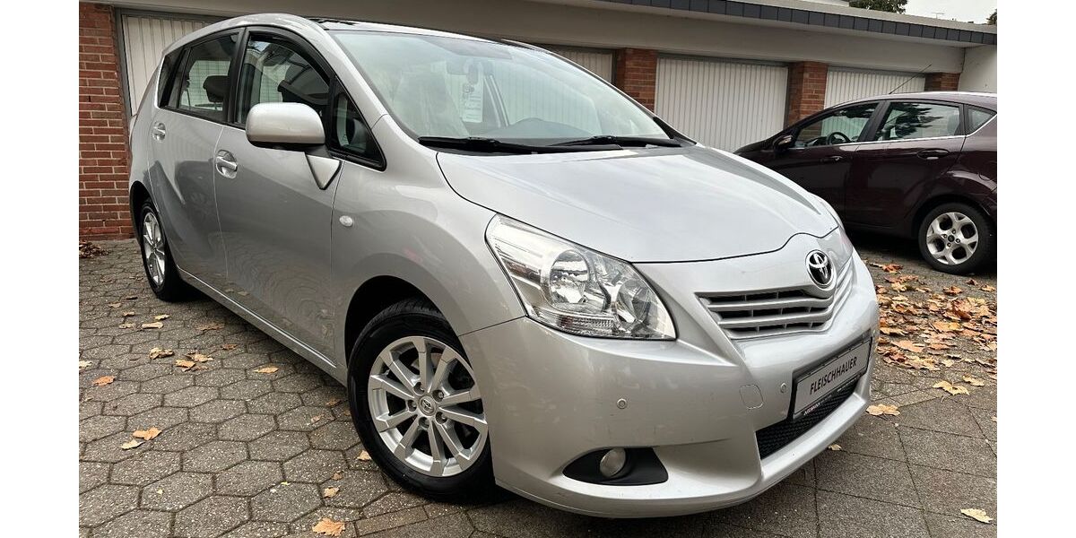 Toyota Verso 263.000 km 4.650 &euro; Mönchengladbach 41061
