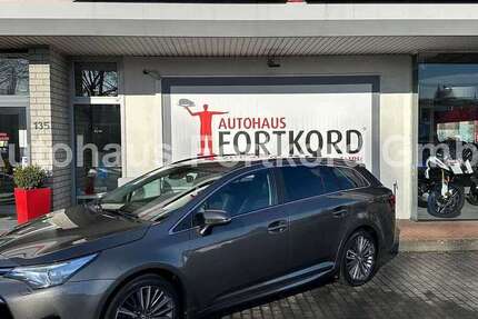 Toyota Avensis 59.980 km 18.890 &euro; Bielefeld 33689