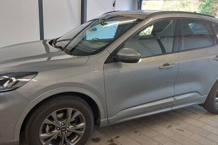 Ford Kuga 33.800 km 29.600 &euro; Mainburg 84048