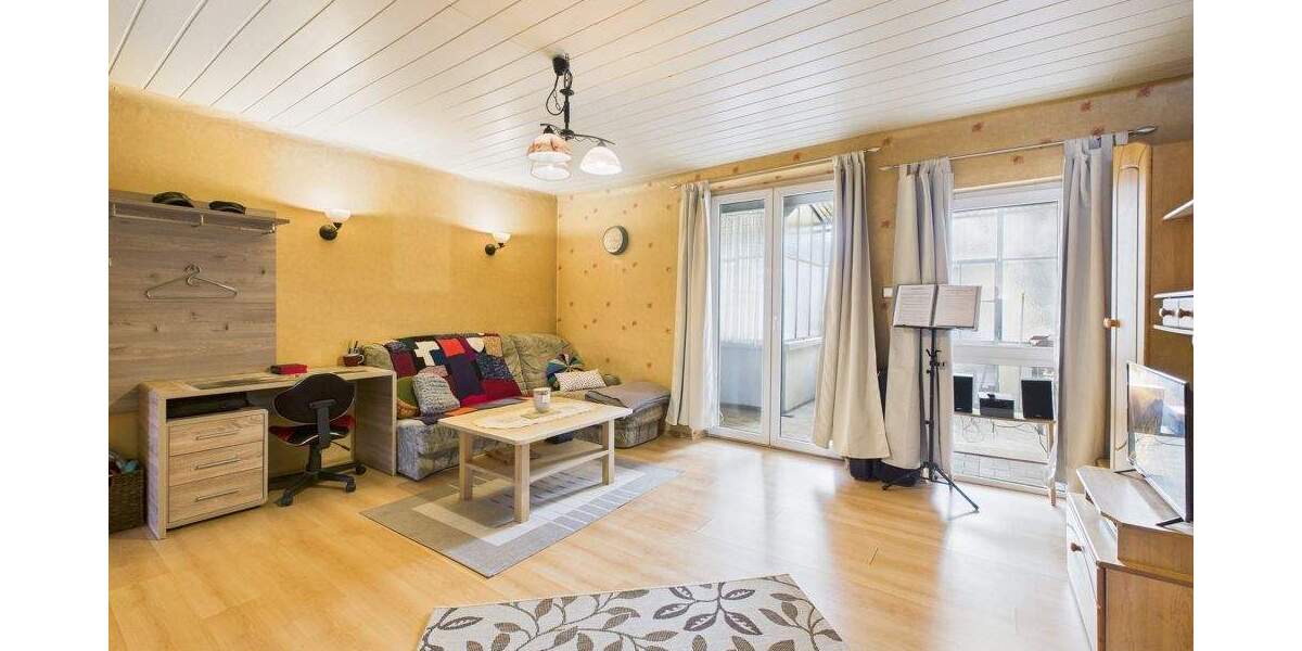 Einfamilienhaus Saarwellingen / Schwarzenholz Schwarzenholz - 4 Zimmer, 96 m&sup2;, 105.000&euro; | Angebot:25425787