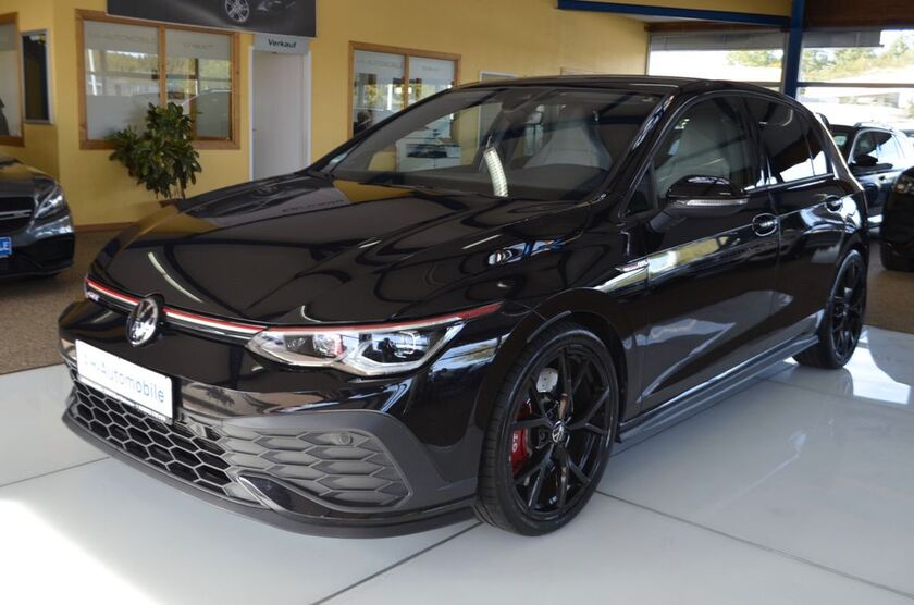 VW Golf 95.000 km 28.880 € Bad Doberan 18209