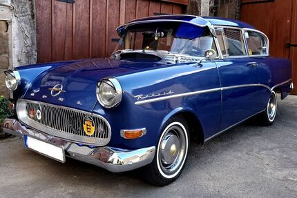 Opel Rekord 15.800 km 11.900 &euro; Warburg 34434