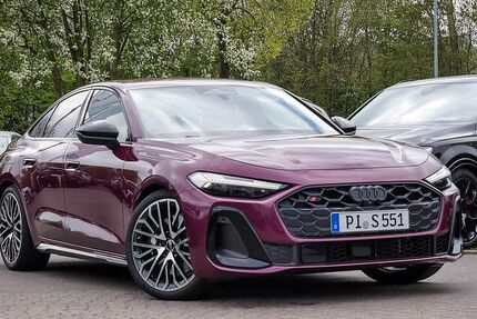 Audi S5 2.000 km 87.550 &euro; Kölln-Reisiek/Elmshorn 25337