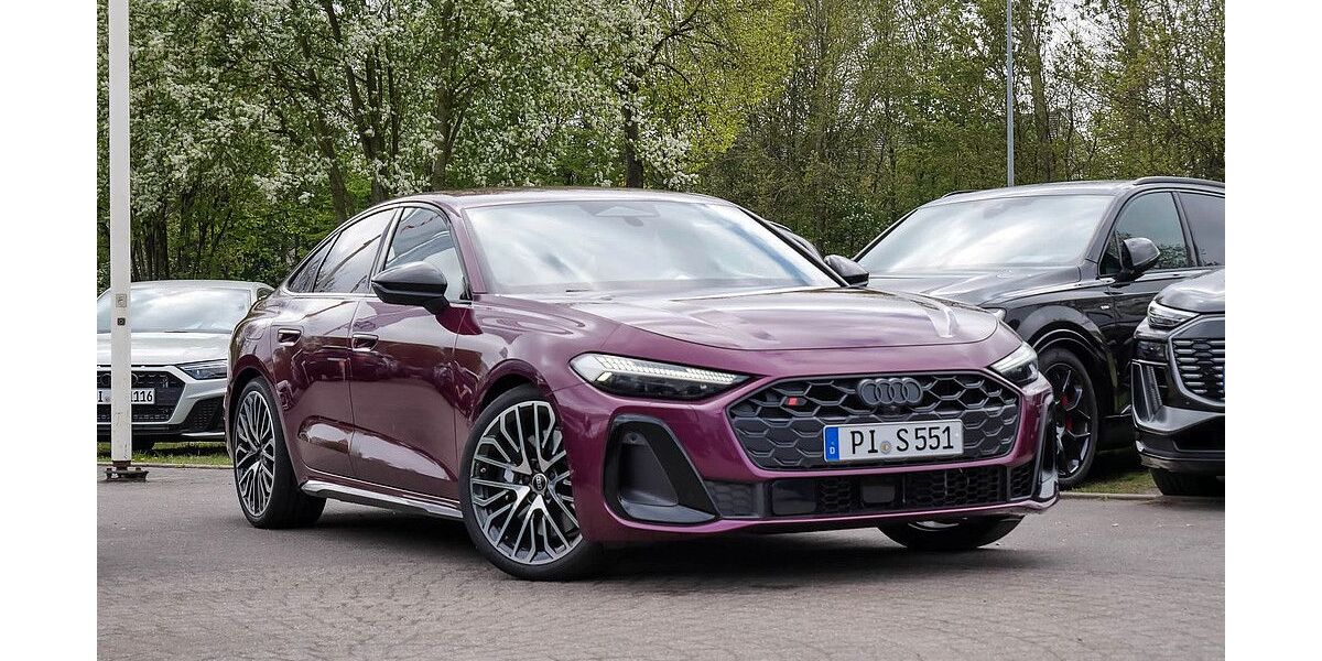 Audi S5 2.000 km 87.550 &euro; Kölln-Reisiek/Elmshorn 25337