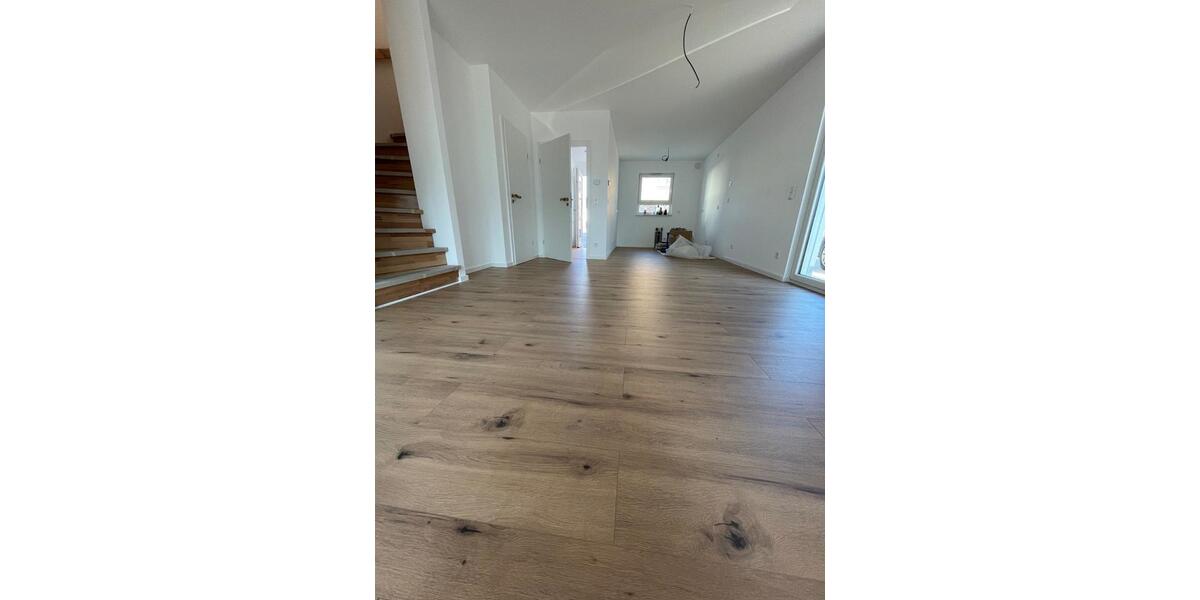 Reihenhaus Mainhausen - 4 Zimmer, 130 m&sup2;, 1.550&euro; | Angebot:25964505