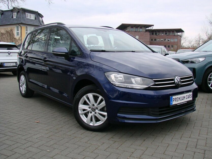 Touran 1.5TSI Comfortline 7-Sitzer ACC Navi PDC