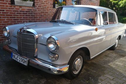 Mercedes-Benz 190 10.025 km 18.500 &euro; Bad Driburg 33014