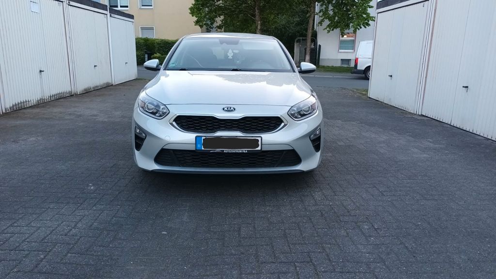 Kia ceed / Ceed 102.000 km 10.990 &euro; Recklinghausen 45663