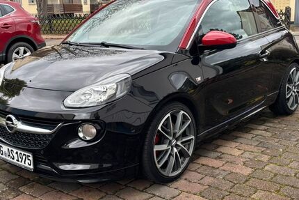 Opel Adam 105.000 km 8.400 &euro; Nauheim 64569
