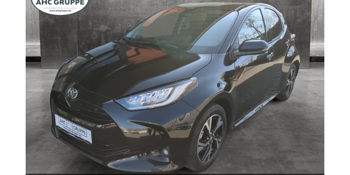 Toyota Yaris 8.264 km 22.990 &euro; Chemnitz 09119