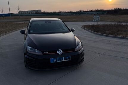 VW Golf 140.000 km 16.700 &euro; Reimershagen 18276