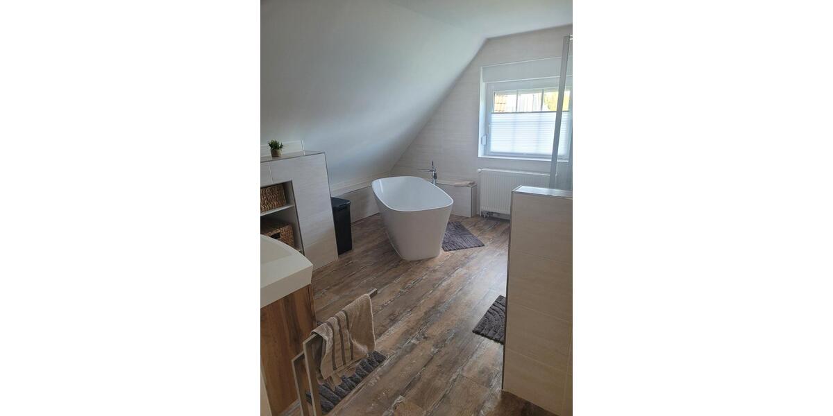 Einfamilienhaus Wendeburg - 5 Zimmer, 190 m&sup2;, 450.000&euro; | Angebot:27097048