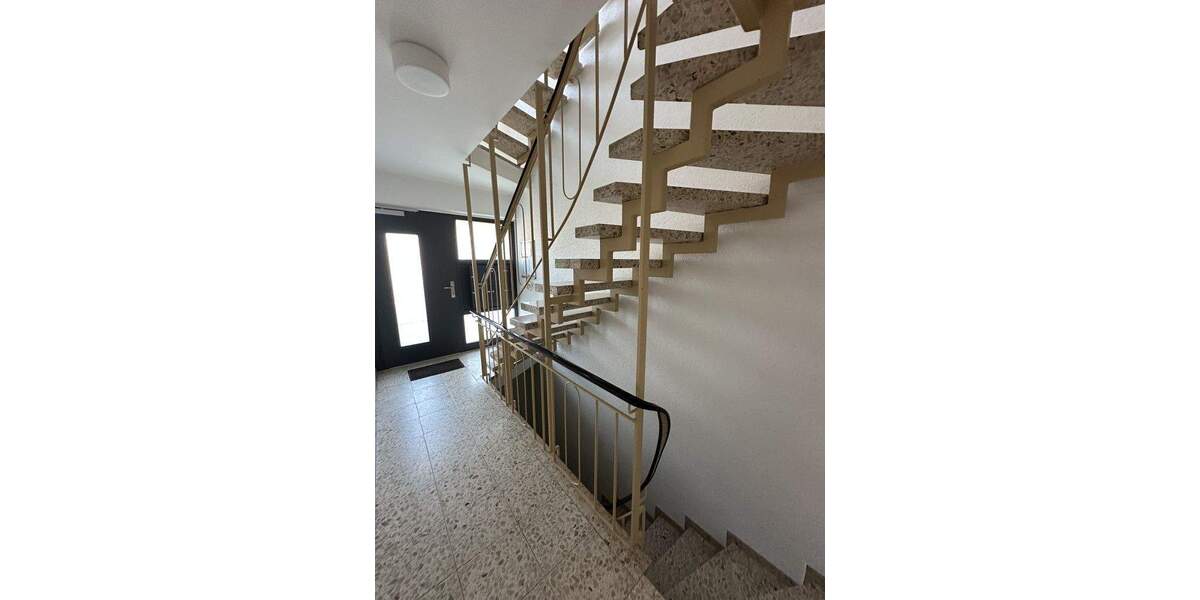 Mehrfamilienhaus, Wohnhaus Wendlingen - 7 Zimmer, 184 m&sup2;, 675.000&euro; | Angebot:25166904