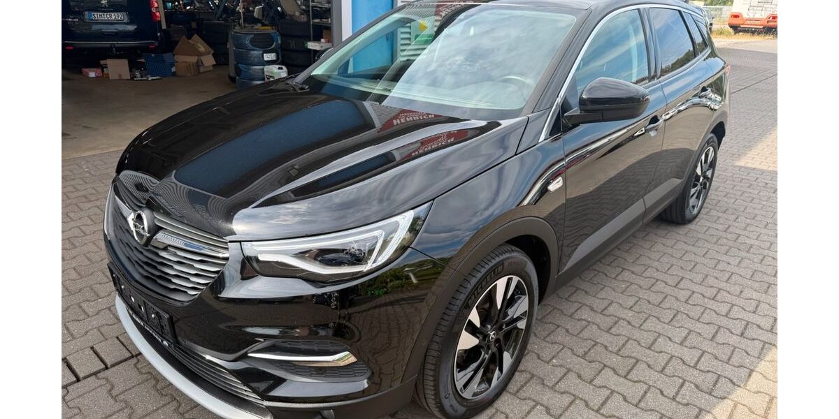 Opel Grandland (X) 79.026 km 15.990 &euro; Mörschbach 55494