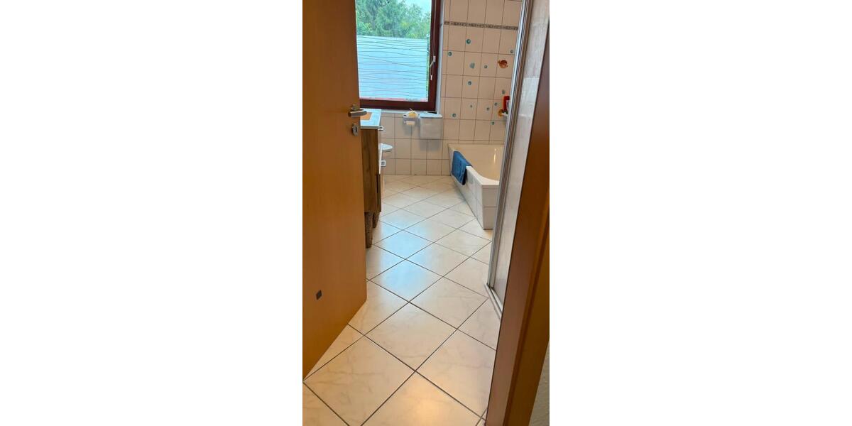Mehrfamilienhaus, Wohnhaus Harsefeld - 8.5 Zimmer, 185 m&sup2;, 280.000&euro; | Angebot:27120170