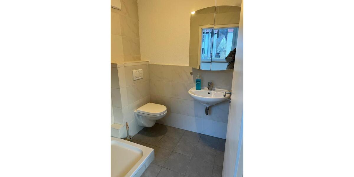 Einfamilienhaus Albstadt Gemarkung Onstmettingen - 6 Zimmer, 200 m&sup2;, 255.000&euro; | Angebot:26790882