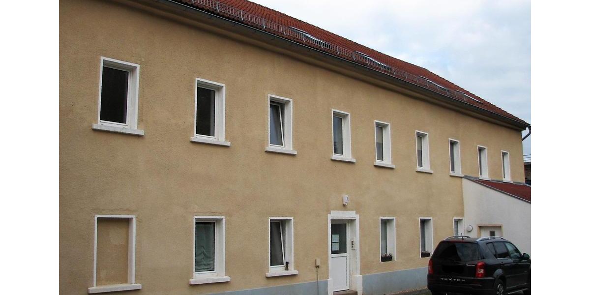 Dachgeschoßwohnung Bischofswerda - 4 Zimmer, 93 m&sup2;, 450&euro; | Angebot:26065961