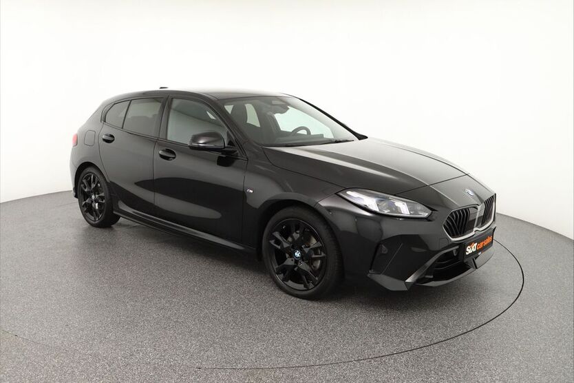 BMW 118 25.158 km 34.950 € Garching 85748