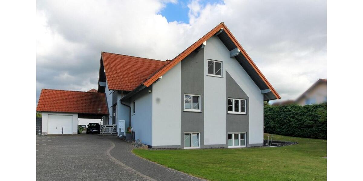 Etagenwohnung Dipperz - 4 Zimmer, 120 m&sup2;, 1.200&euro; | Angebot:22637265