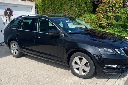 Skoda Octavia 122.200 km 12.650 &euro; Arnsberg Voßwinkel 59757
