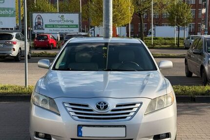 Toyota Camry 320.000 km 5.999 &euro; Berlin 14059