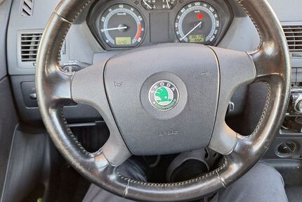 Skoda Fabia 186.148 km 1.150 &euro; Parkstetten 94365