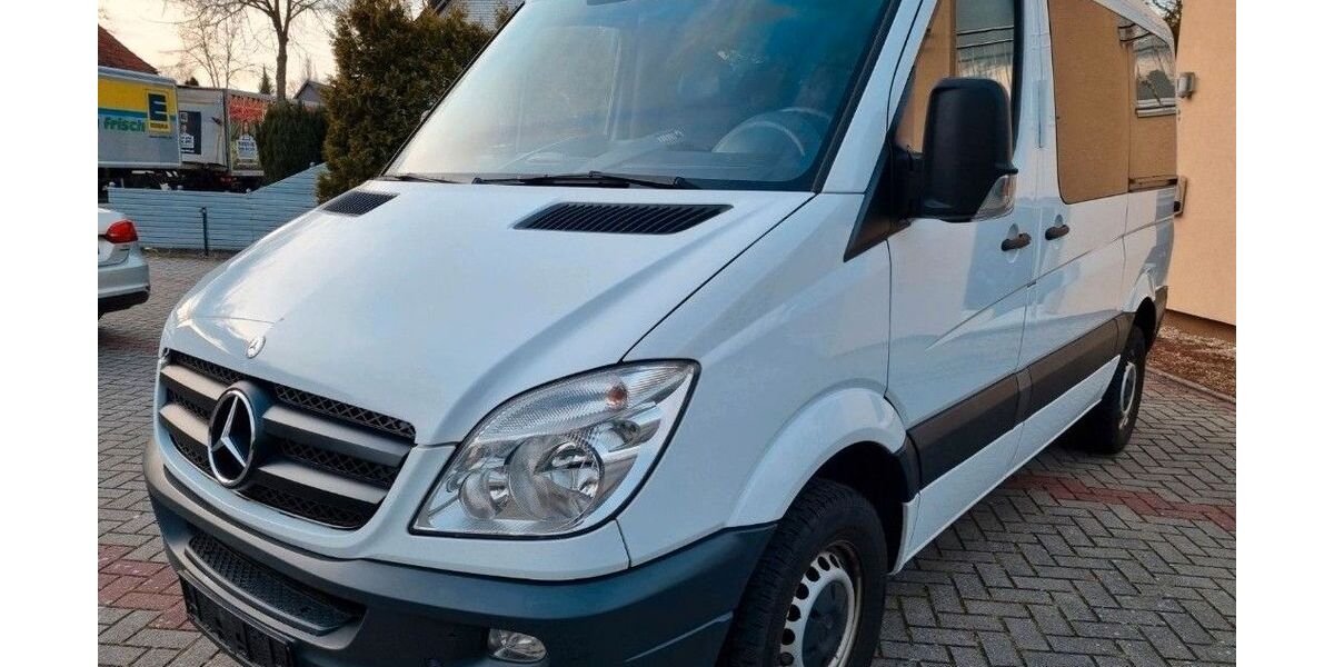 Mercedes-Benz Sprinter 168.000 km 14.999 &euro; Hemmoor 21745