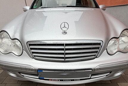 Mercedes-Benz C 200 168.000 km 4.490 &euro; Naumburg 06618