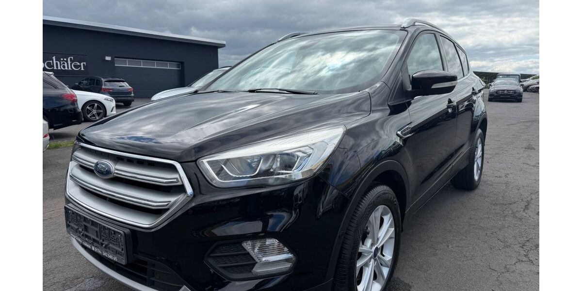 Ford Kuga 175.000 km 10.599 &euro; Fuldatal (Kassel) 34233