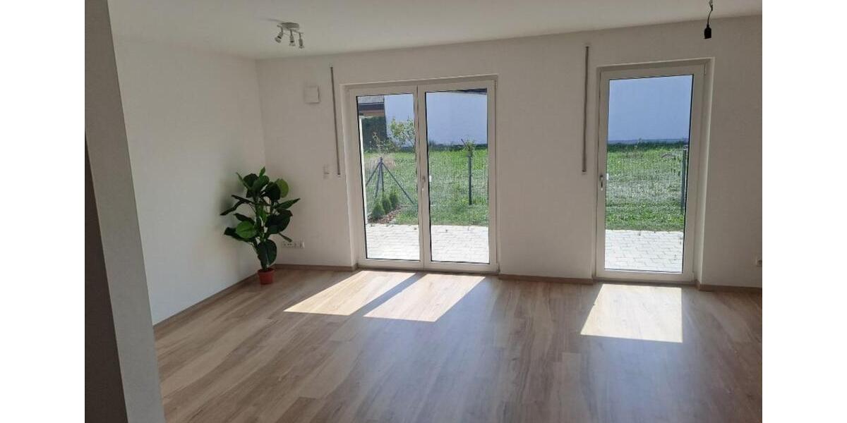 Doppelhaushälfte Aholfing - 5 Zimmer, 118 m&sup2;, 1.200&euro; | Angebot:25310740