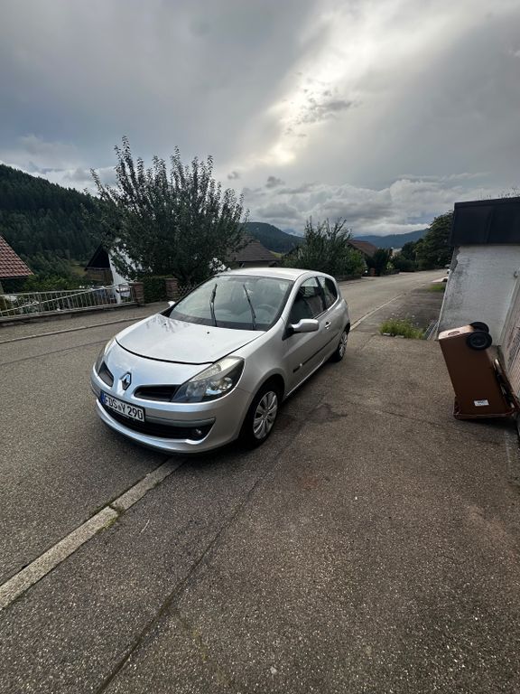 Clio