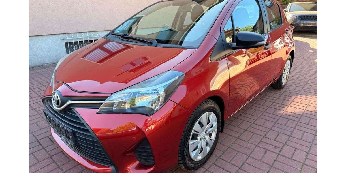 Toyota Yaris 86.000 km 6.999 &euro; Berlin 12355