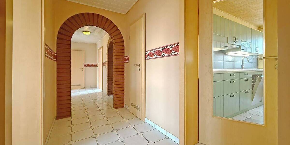 Etagenwohnung Lüchow (Wendland) Lüchow - 4 Zimmer, 104 m&sup2;, 930&euro; | Angebot:26246579