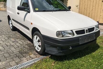 Seat Inca 236.211 km 800 &euro; Neukirch, Lausitz 01904