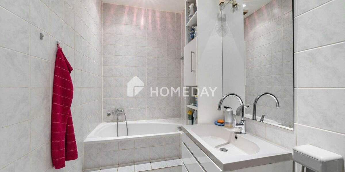 Etagenwohnung Kelheim - 2 Zimmer, 77 m&sup2;, 239.500&euro; | Angebot:25732683
