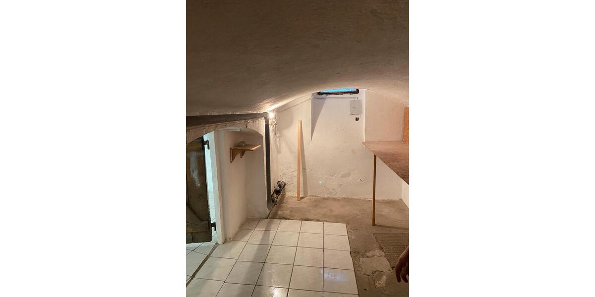 Etagenwohnung Bamberg Am Bruderwald - 2 Zimmer, 25 m&sup2;, 160&euro; | Angebot:26351906
